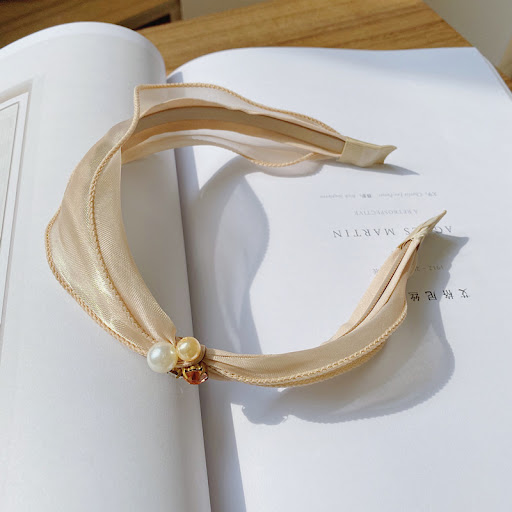 Title 2, Mori Organza Pearl Headband Perfect for brides ...