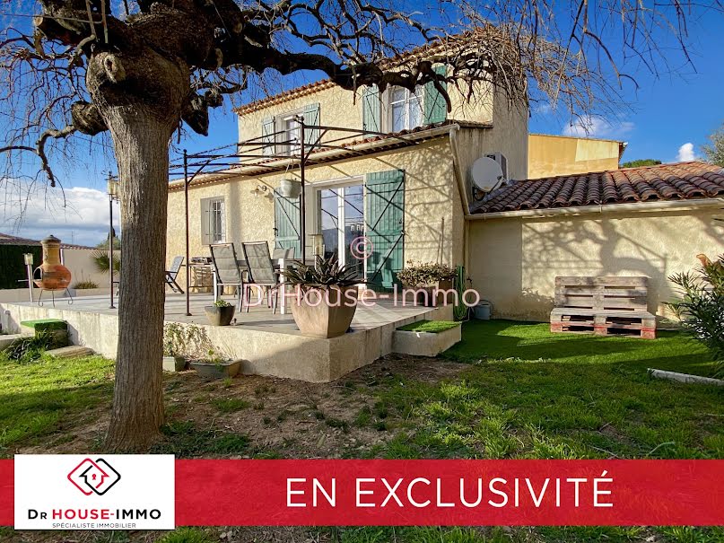 Vente maison 4 pièces 85.2 m² à Rocbaron (83136), 349 000 €