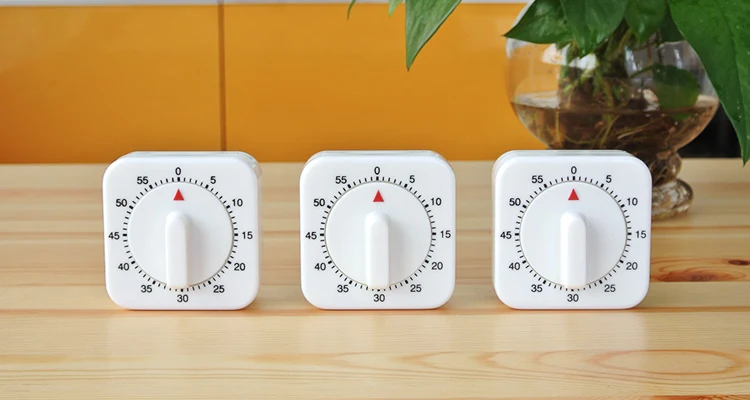 Minuteur Mécanique de Cuisine Carré avec Rappel et Compte à Rebours Parfait pour Cuisiner et Cuire au Four Facile à Utiliser et Fiable