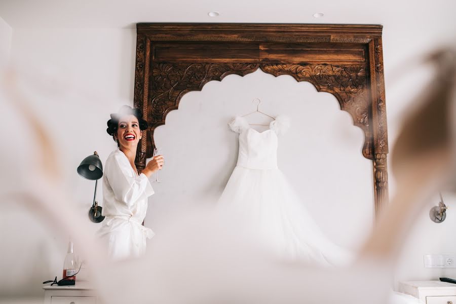 Fotografo di matrimoni Paula Contreras (lacamaradepepa). Foto del 10 ottobre 2019