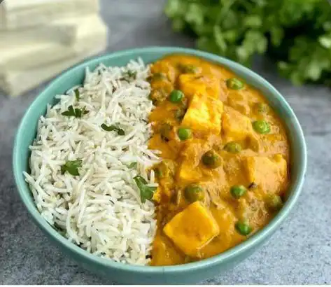 Matar Paneer Rice Bowl