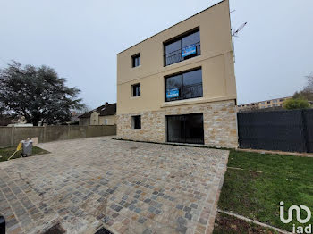 maison à Saint-Fargeau-Ponthierry (77)