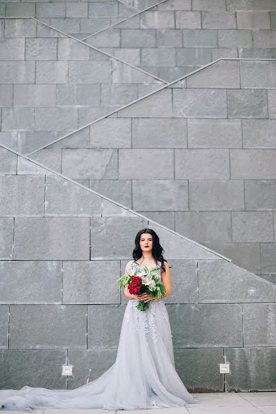 Fotografo di matrimoni Angelina Kozmenko (angelinakd). Foto del 16 giugno 2017