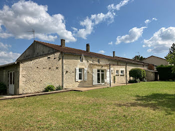 maison à Doix lès Fontaines (85)