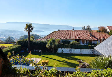 House with pool and terrace 6