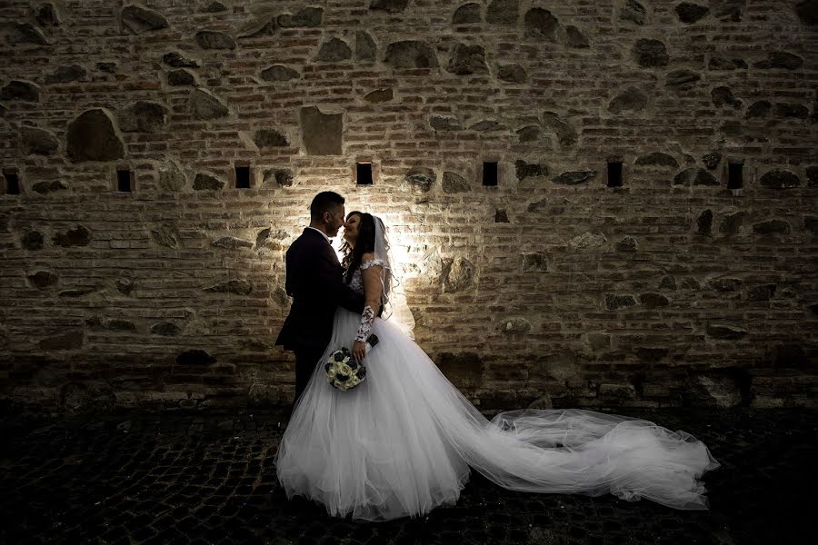 Wedding photographer Vladut Tiut (tvphoto). Photo of 2 August 2018