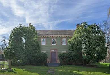 House with garden 6