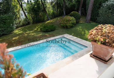 Maison avec piscine en bord de mer 3