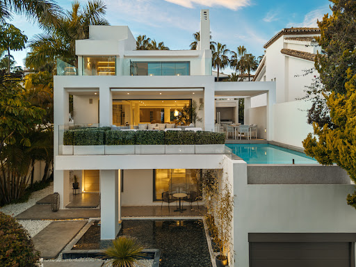 Villa 1