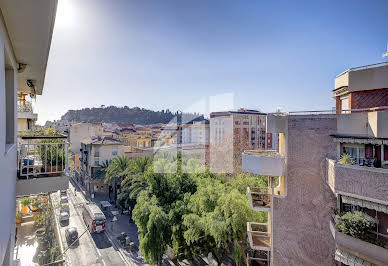 Apartment with terrace 13