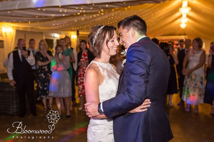 Wedding photographer Emma Hammond (bloomwoodphoto). Photo of 1 July 2019