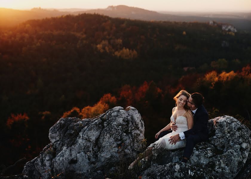 Fotógrafo de casamento Marcin Orzołek (marcinorzolek). Foto de 15 de março 2018