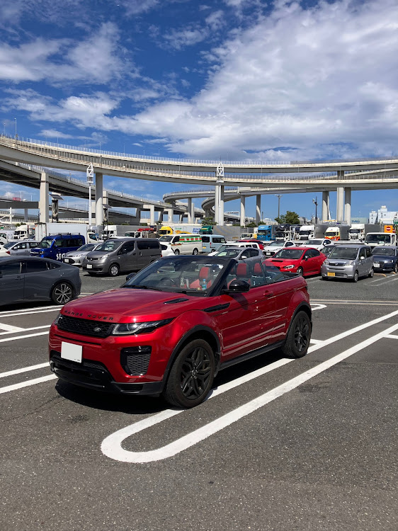 レンジローバーイヴォーク コンバーチブルのオープンカーのある生活・ドライブ・DIY・台風にお気を付け下さい・9月もよろしくお願いします。に関するカスタム事例の投稿画像1枚目