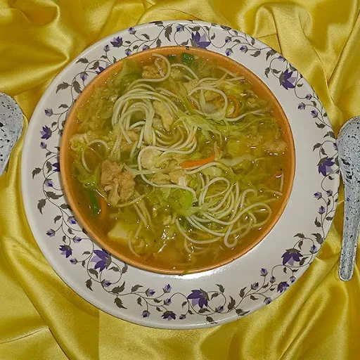 Chicken Thukpa Soup
