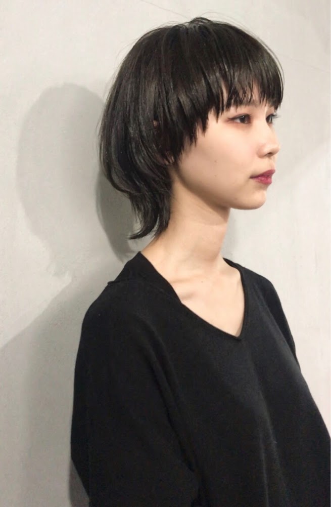 進化系ウルフカット ひと味違う長さ別ヘアスタイルをご紹介 西浦和 さいたま市 すぐの美容室 美容院 ブルースター