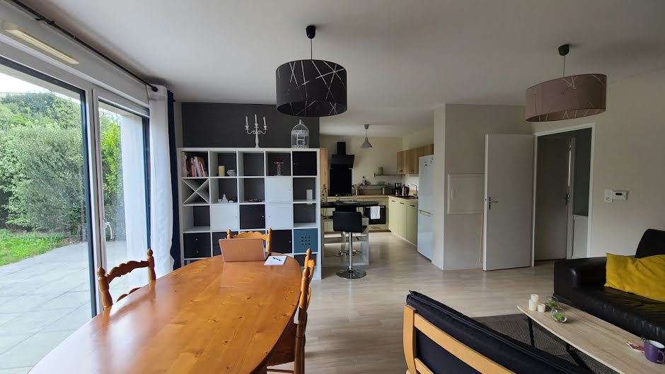 Location meublée maison 4 pièces 83.95 m² à Saint-Avé (56890), 1 200 €