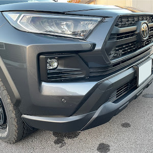 RAV4 MXAA54のスキッドプレート塗装に関するカスタム・ドレス RAV4 MXAA54のスキッドプレート塗装に関するカスタム・ドレス