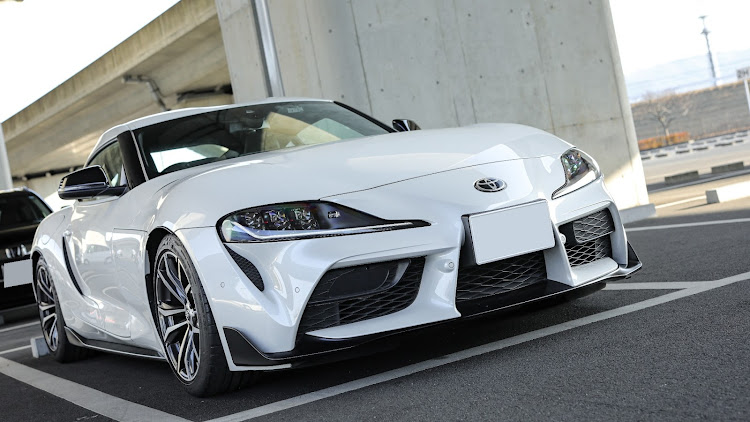 スープラのGRスープラ・SZ-R・DB22・乗り初め・HYPERMAX touringに関するカスタム事例の投稿画像2枚目