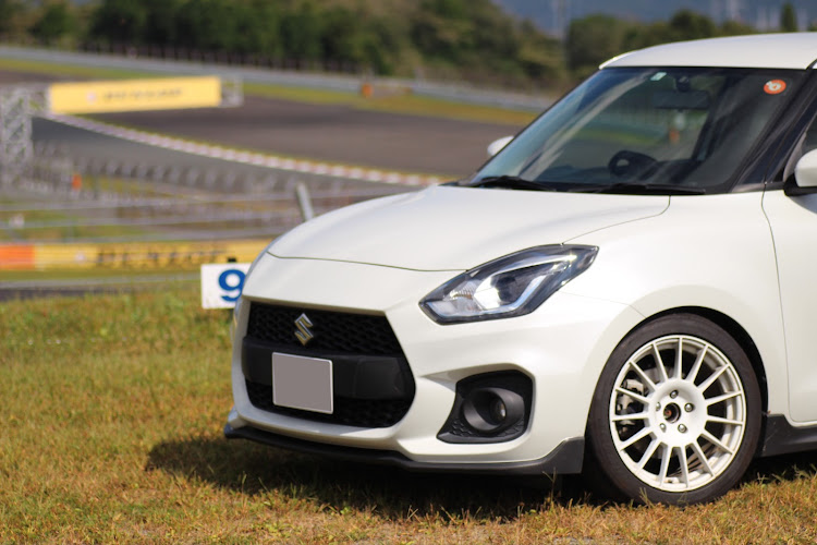 スイフトスポーツのFSW・TM SQUARE・スイフトスポーツ・ダンロップコーナー・FSMレーシングコースに関するカスタム事例の投稿画像3枚目