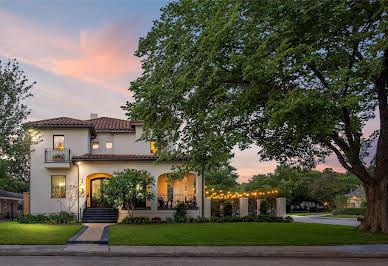 House with pool 5