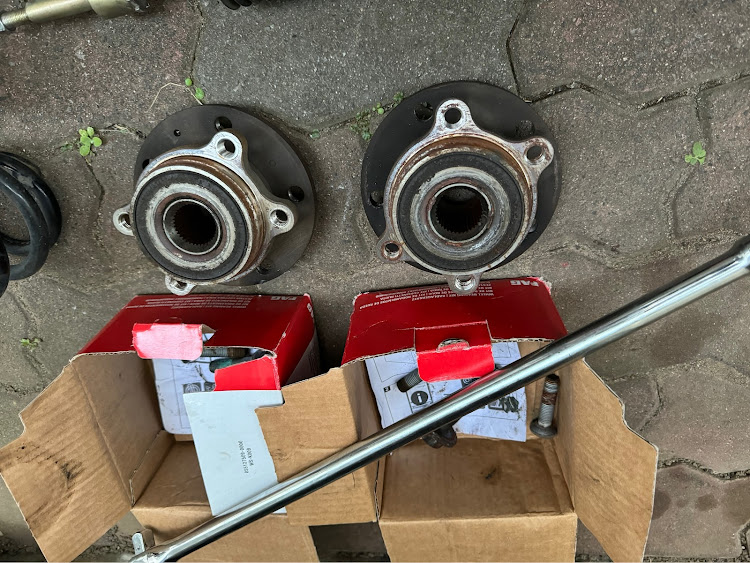 ゴルフ6 GTIの連休なにした？・大人の休日　VW Owner's・DIY・GWの思い出に関するカスタム事例の投稿画像1枚目