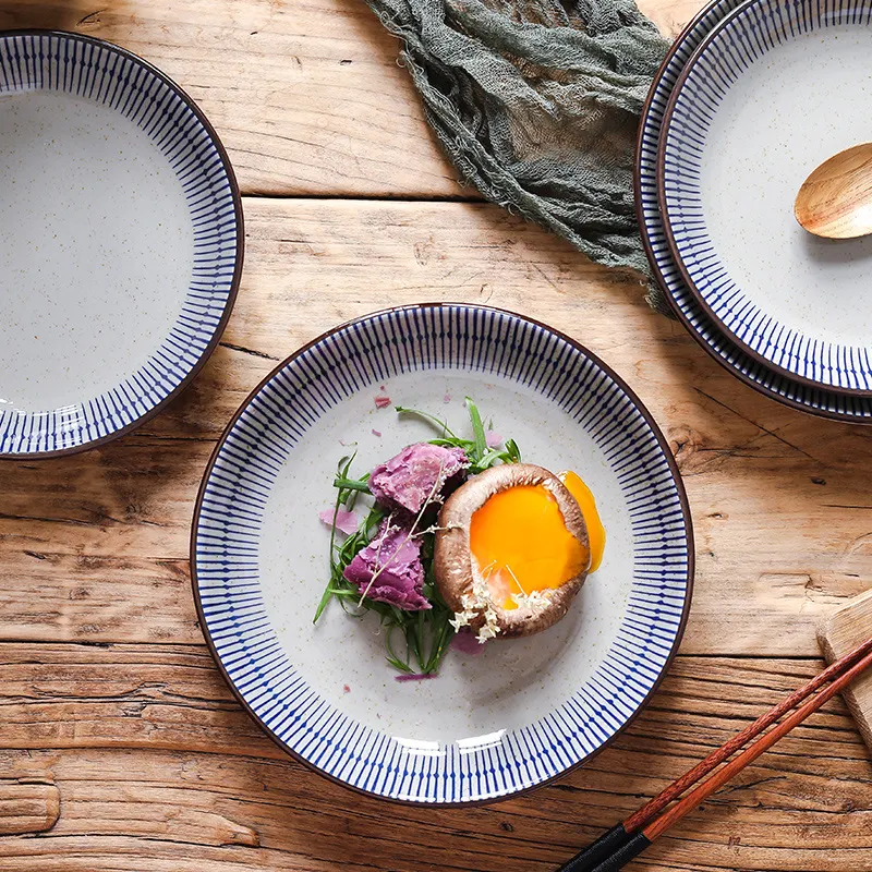 Ceramic round vegetable breakfast Western cuisine plate. Serve your dishes stylishly and enjoy the elegance it brings to