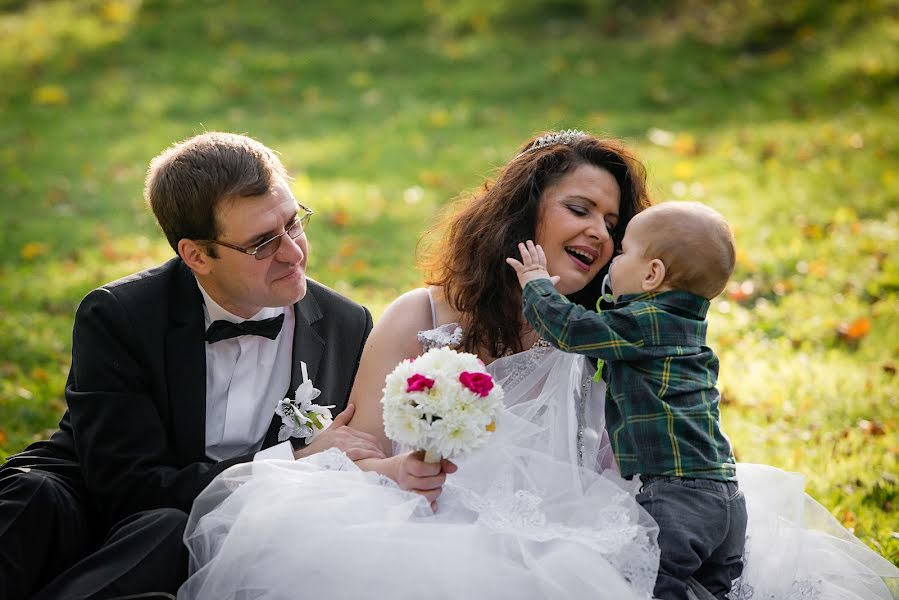 Wedding photographer Claudiu Arici (claudiuarici). Photo of 20 November 2014