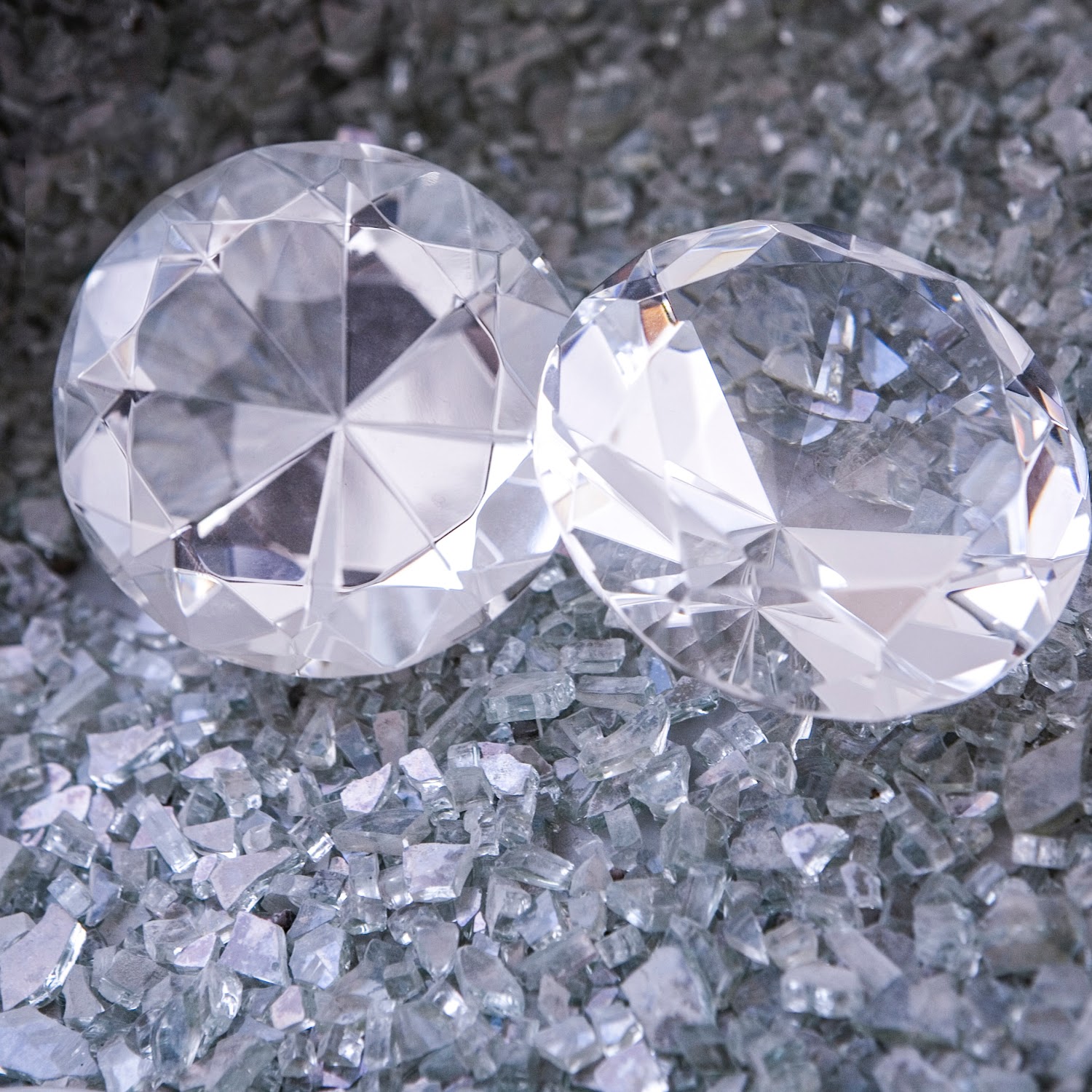 Bruce Cleaver to be succeeded by Al Cook as CEO of De Beers Group