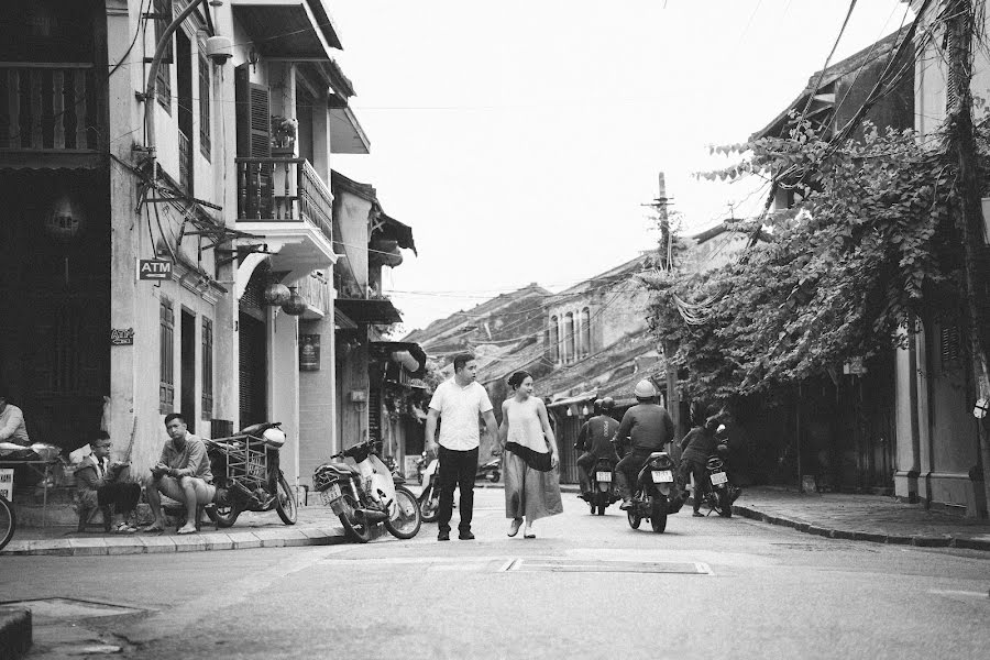 Fotógrafo de bodas Trung Dinh (ruxatphotography). Foto del 24 de abril 2022