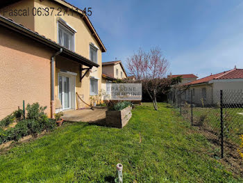 maison à Villefranche-sur-saone (69)