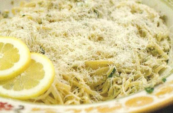 Linguine with White Clam Sauce_image