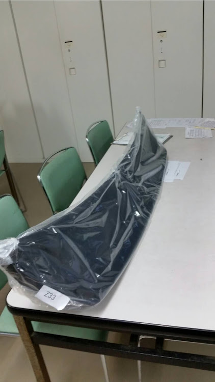 フェアレディZのロケットバニー・ダックテール・漢のダックテール・フェアレディZ33に関するカスタム事例の投稿画像2枚目
