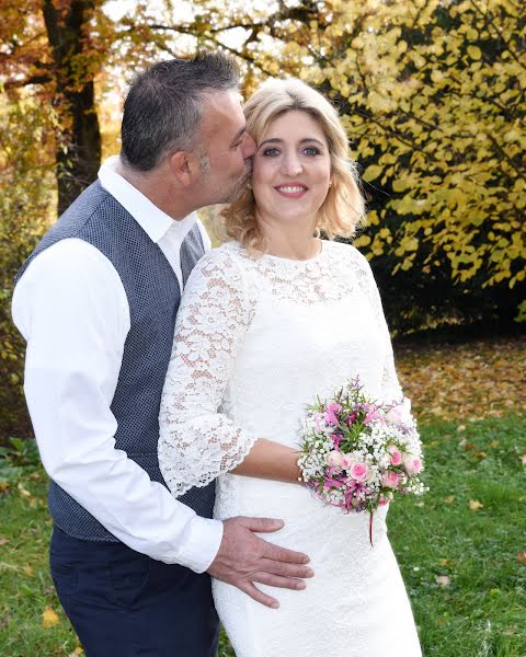 Fotografo di matrimoni Daniela Nietzel (danielanietzel). Foto del 21 marzo 2019