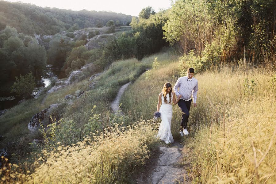 Fotógrafo de casamento Zhenya Sarafanov (zheniasarafanov). Foto de 7 de agosto 2018