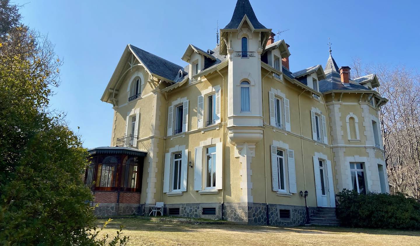 Château Saint-Julien-Molin-Molette