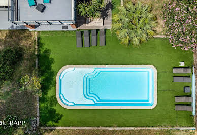 House with pool and terrace 2