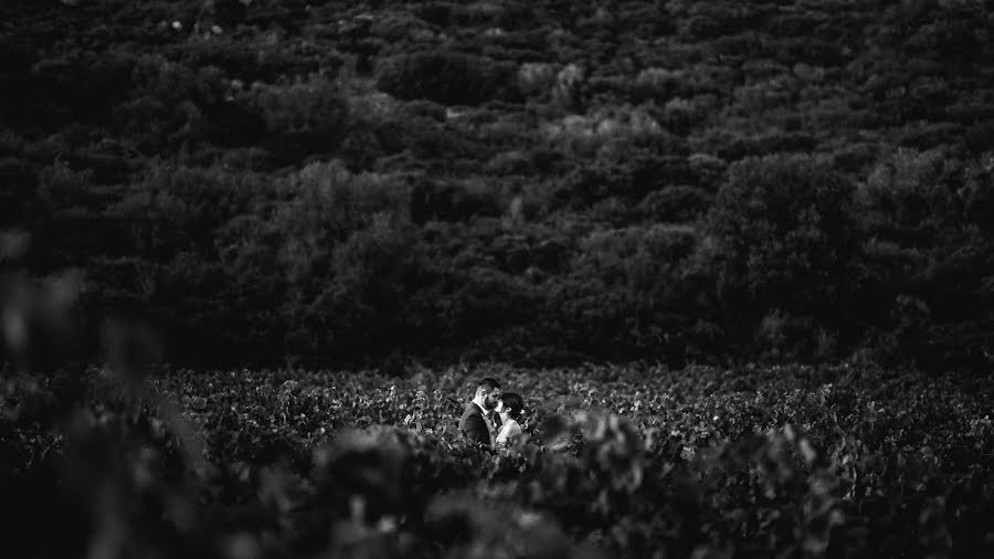 Fotógrafo de bodas Yoann Begue (studiograou). Foto del 17 de diciembre 2021