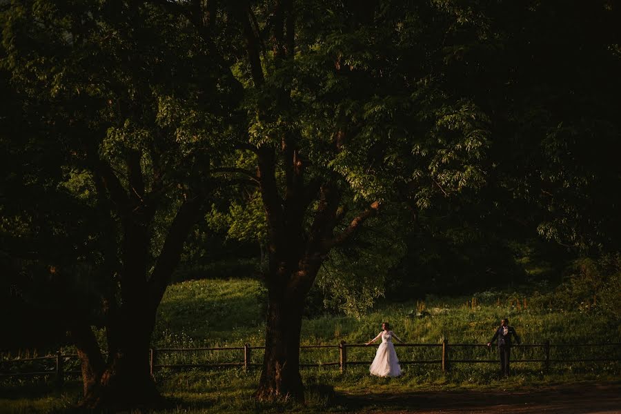 Fotógrafo de casamento Marcin Sosnicki (sosnicki). Foto de 10 de abril 2018