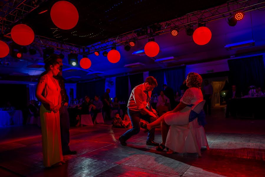 Fotógrafo de casamento Nestor Ponce (ponce). Foto de 2 de janeiro 2019