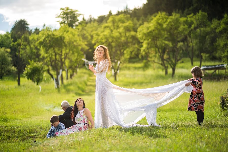 Vestuvių fotografas Matouš Bárta (barta). Nuotrauka 2017 gruodžio 15