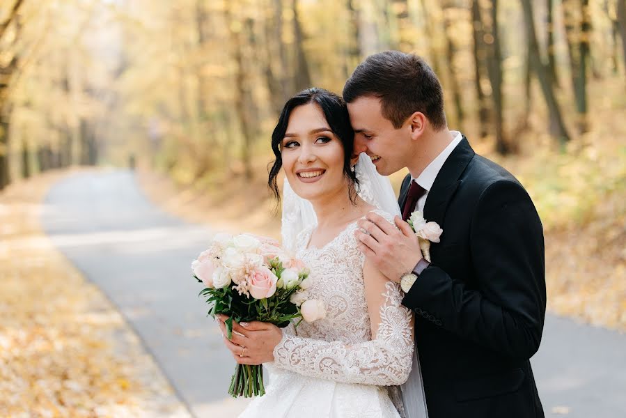 Fotógrafo de casamento Vіtalіy Fіnkovyak (finkovyak). Foto de 16 de fevereiro 2020