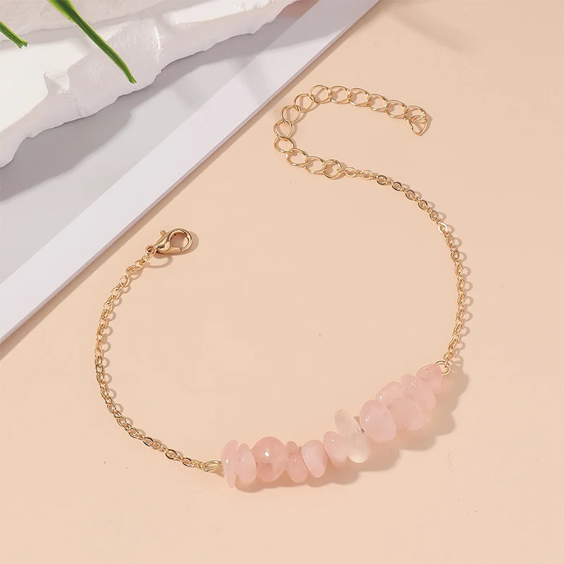 Bracelet bohème en gravier coloré, style ethnique rétro avec cristaux irréguliers, un bijou unique et original pour votre look.