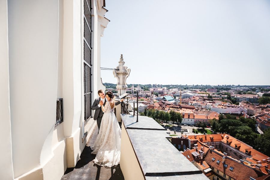 Wedding photographer Pavel Nenartovich (nenik83). Photo of 2 August 2017