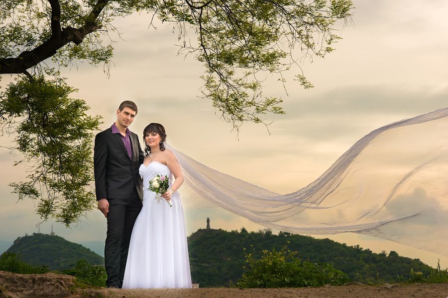 Fotografo di matrimoni Hristo Ivanov (heavenstudio). Foto del 6 febbraio 2015