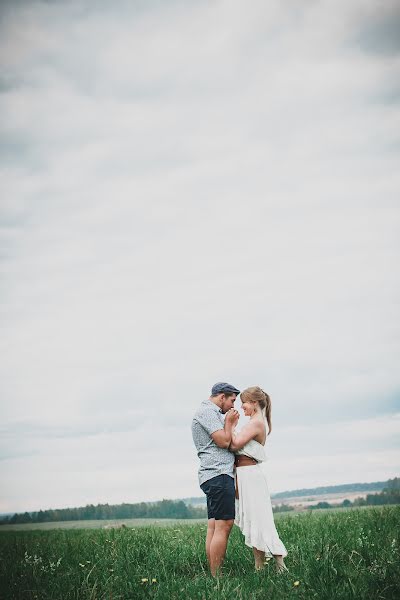 Fotografo di matrimoni Sergey Luchin (glubina). Foto del 25 aprile 2015