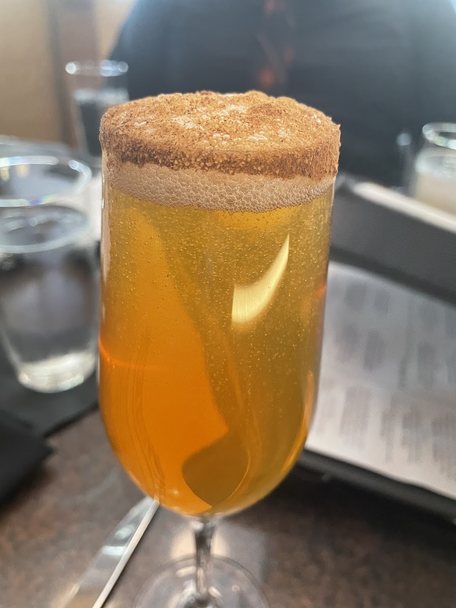 Apple cider mimosa