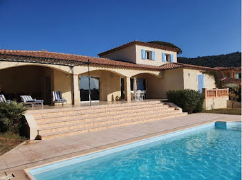 villa à Sainte-Maxime (83)