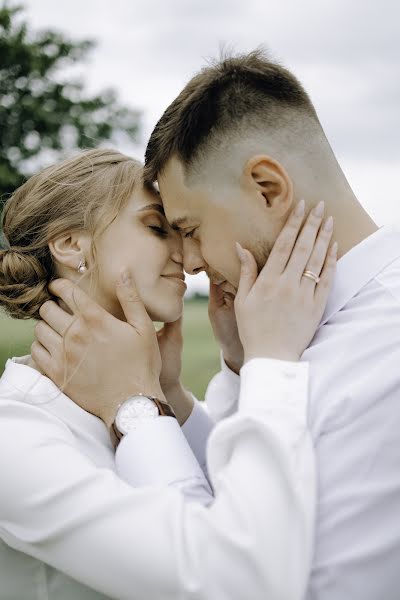 Wedding photographer Olya Aleksina (aleksinaolga). Photo of 25 August 2022