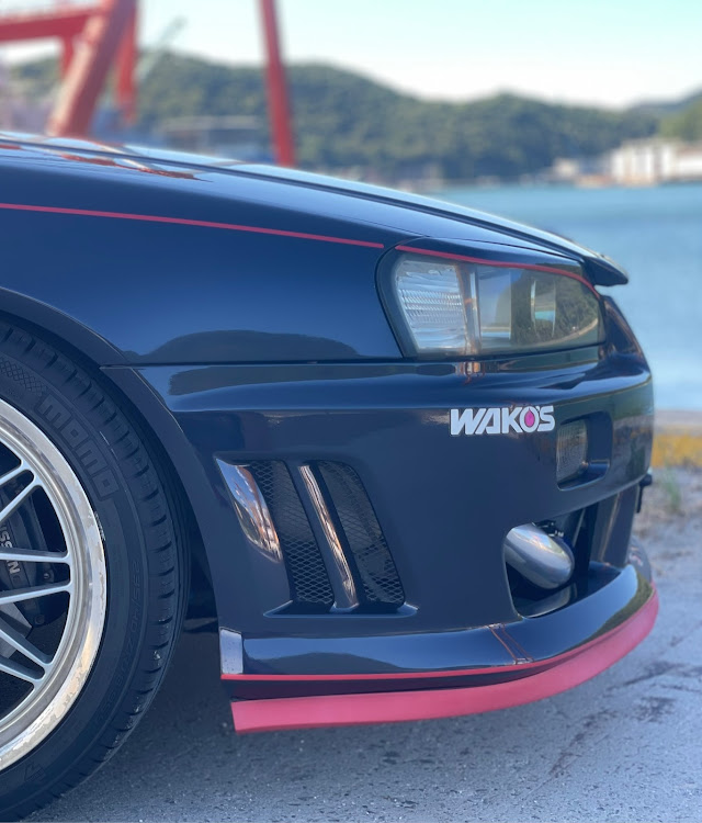 スカイラインのMOMO TOPRUN  M-300・新のタイヤはイイネ！に関するカスタム事例の投稿画像6枚目