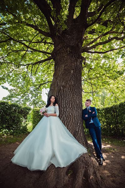 Wedding photographer Aleksandra Sarkisova (leksa312). Photo of 9 June 2016